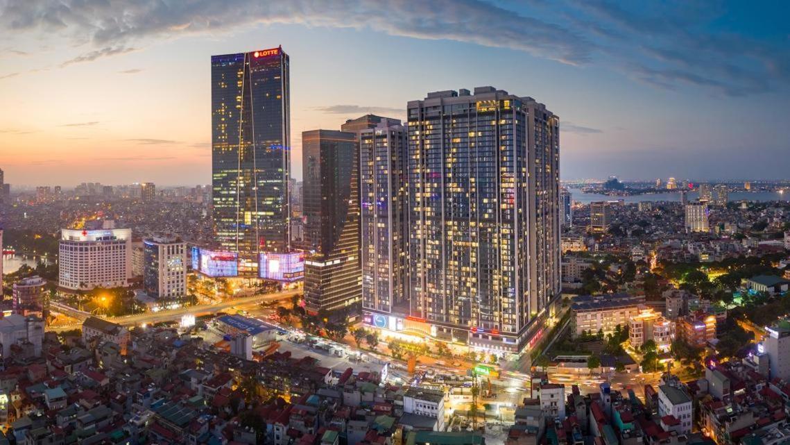 Luxury Serviced Apartment Vinhomes Metropolis Premium Hanoi Luaran gambar