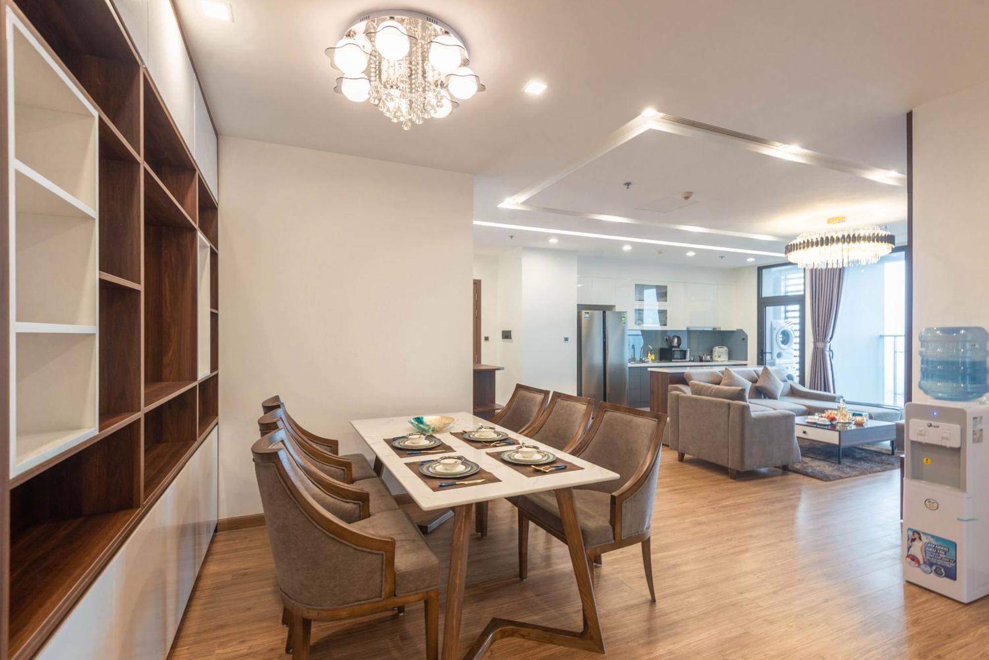 Luxury Serviced Apartment Vinhomes Metropolis Premium Hanoi Luaran gambar