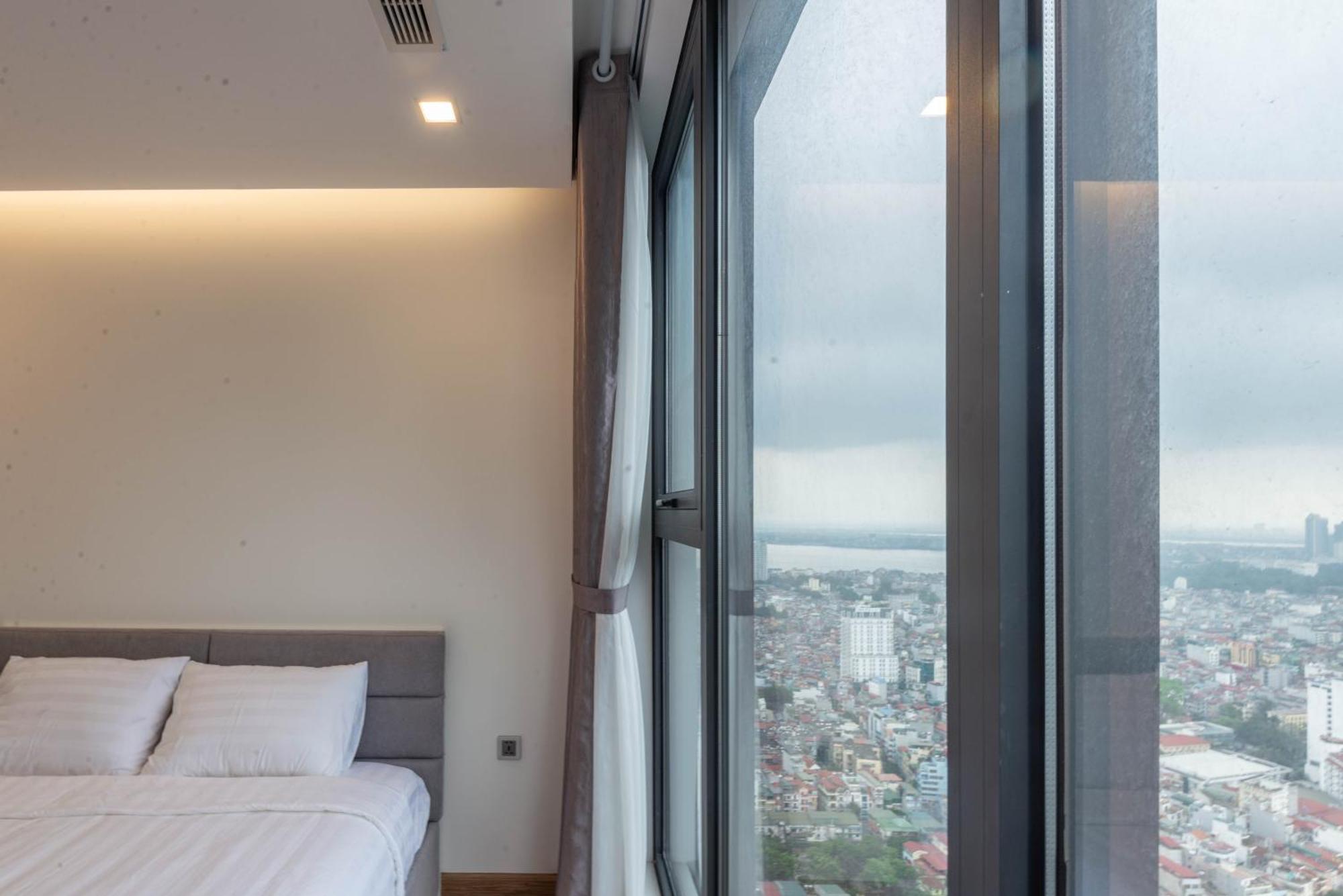 Luxury Serviced Apartment Vinhomes Metropolis Premium Hanoi Luaran gambar